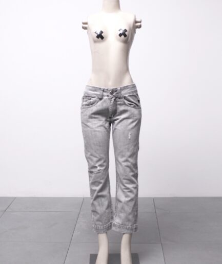 [M] Calça jeans cintura baixa cinza com bolsos Cavalera