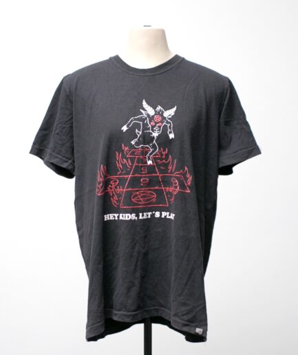 [M/G] Camiseta "Hey kids, let's play" Santa Hell
