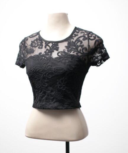 [P/M] Cropped de tule bordados de flores Forever 21