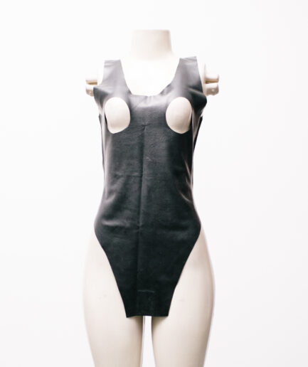 [P] Body de látex com abertura nos seios