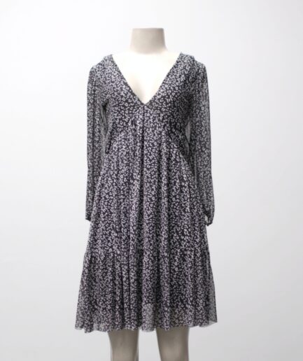 [M/G] Vestido de tule de oncinha com decote V Clockhouse