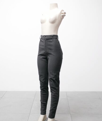 [G] Calça jeans preta cintura alta Reversa