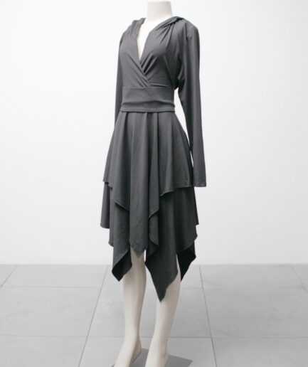 [M/G] Vestido manga longa com pontas e capuz Shein