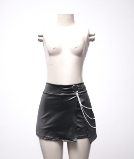 [P/M] Shorts saia em cirrê com correntes laterais