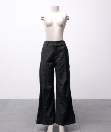 [P/M] Calça alfaiataria pantalona com bolsos
