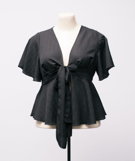 [GG] blusa aberta de amarrar Shein