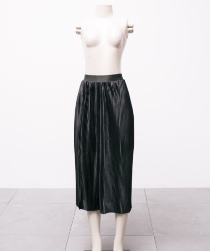 [G/GG] Saia midi plissada com fenda Reversa