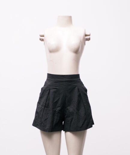 [P/M] Shorts cintura alta com bolsos de viscolinho