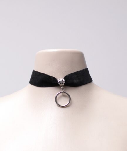 Choker de veludo com argola