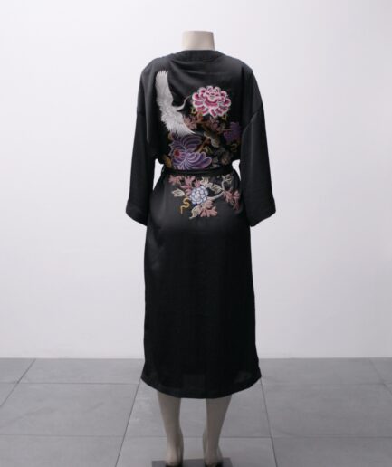 [M/G] Kimono alongado com bordado nas costas Lab