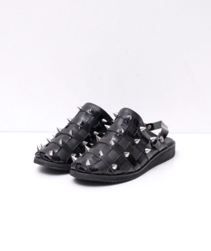 [35] Sapatos de couro legítimo com spikes Nastra Shoes