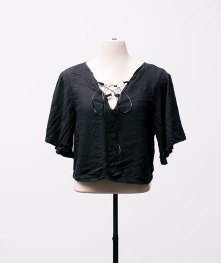 [G/GG] Cropped de viscose com amarração