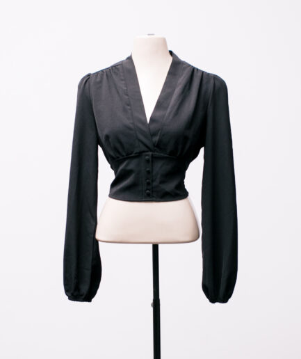 [P] Cropped com mangas bufantes Shein