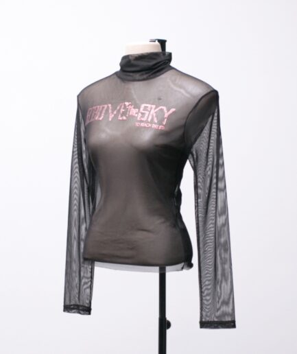 [P/M] Blusa manga longa e gola alta de tule estampado Clock House