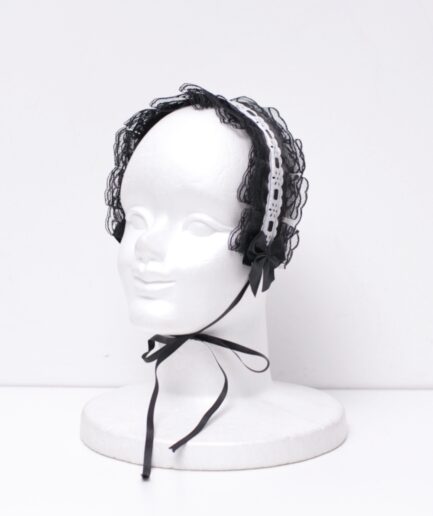 Headdress de renda com detalhe branco