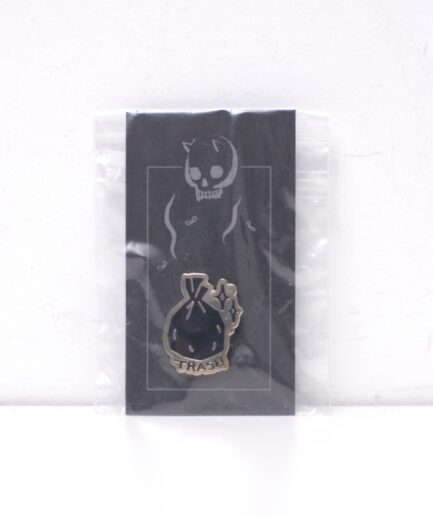 Pin de saco de lixo "trash"