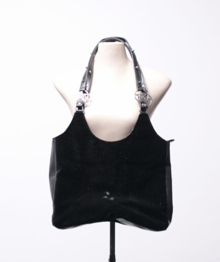 Bolsa de veludo com pentagramas e spikes Reversa
