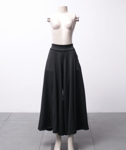 [P/M] Calça pantalona com bolsos Sweet Sam