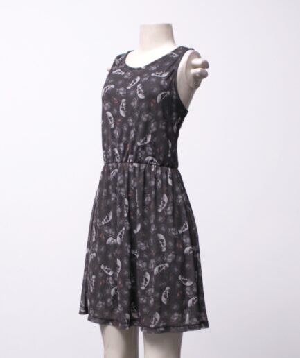 [P/M] Vestido de tule com estampa de caveiras e flores Bluesteel