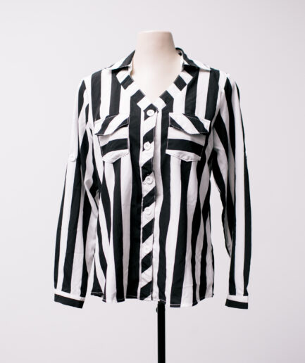 [P/M] Camisa manga longa listrada com bolsos e gola V