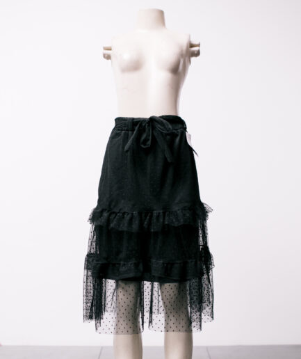 [M] saia de babados em tule poá