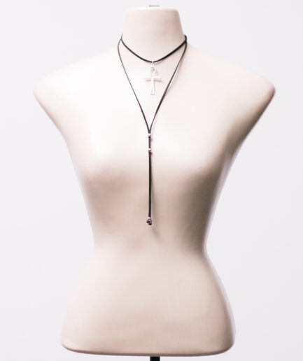 Colar duplo "gravata" com pingente de Ankh