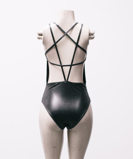 [PP] Body de cirrê com pentagrama nas costas