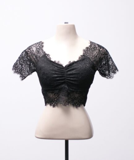 [P/M] Cropped de renda com manguinhas