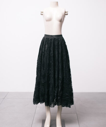 [P/M] Saia longa de renda rodada