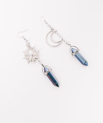 Par de brincos lua e sol com pedra azul