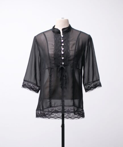[M/G] Blusa de tule com detalhes de renda Cortelle