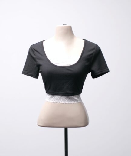 [P/M] Cropped canelado com detalhes de renda Branca Romwe