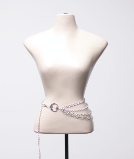 [U] Cinto de correntes com pingente de lua