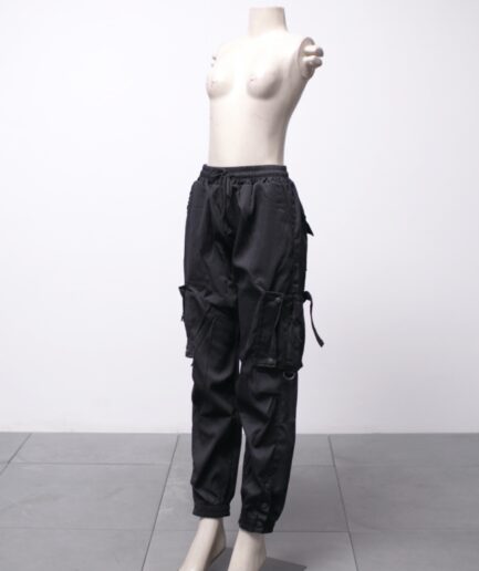 [M/G] Calça cargo com bolsos e botões na barra