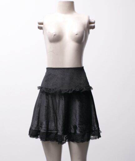 [M] saia de veludo com luas e renda