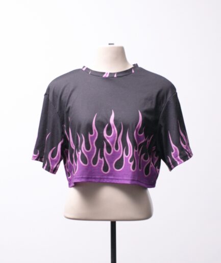 [M/G] Camiseta cropped com estampa de chamas roxa Shein