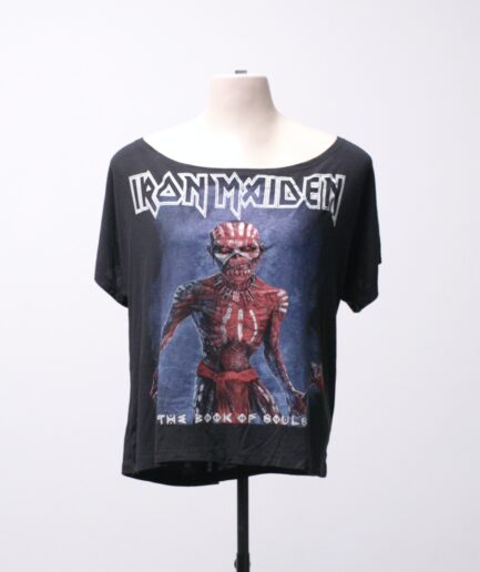 [M/G] Camiseta de malha gola canoa "Iron Maiden"