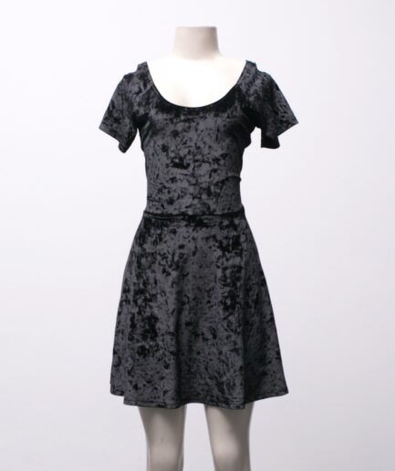 [P/M] Vestido godê de veludo molhado Marisa