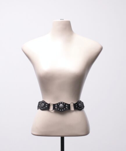 [P/M/G] Cinto de courino com argolas e rebites chumbo