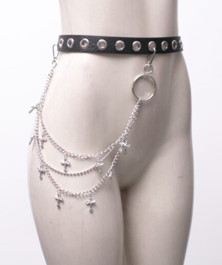 Corrente lateral com argola e crucifixos pequenos