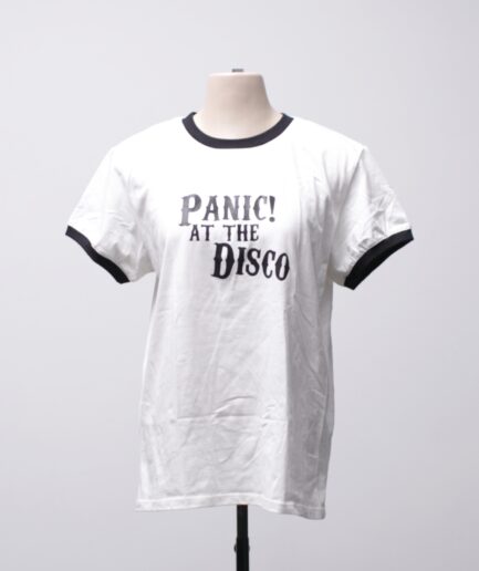 [P/M] Camiseta com gola preta banda "Panic at the Disco"