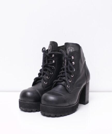 [38] Botas de salto tratorado em couro legítimo Vilela Boots